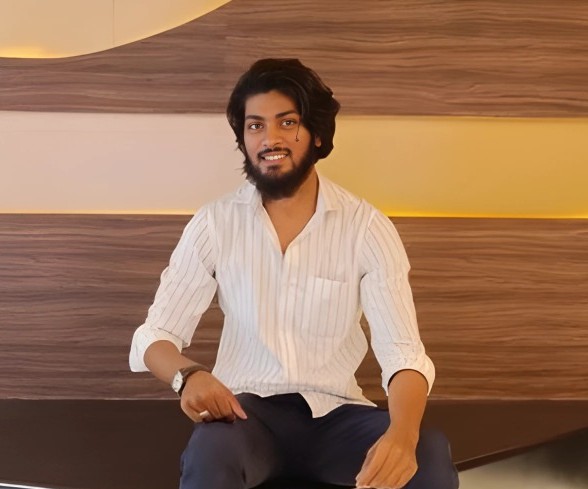 shah nawaz ceo of cliq service